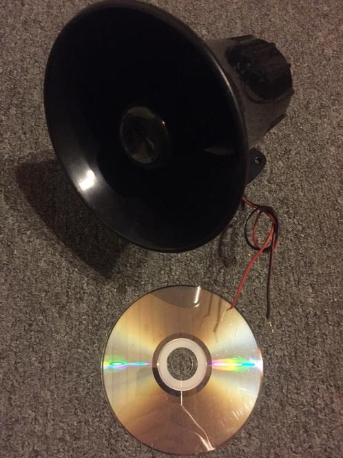 Sirenes; raam/ deur sensor, personal alarm, luide 12V sirene, Doe-het-zelf en Verbouw, Alarmsystemen, Sirene, Ophalen of Verzenden