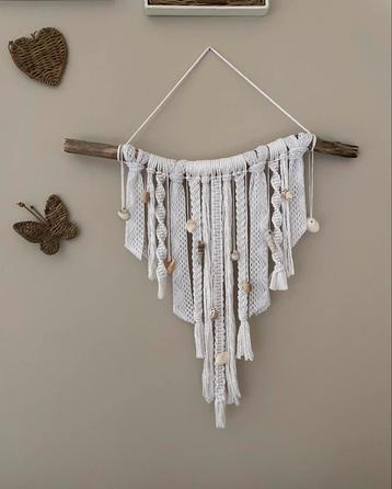 Macrame wandkleed/wandhanger schelpen beschikbaar voor biedingen