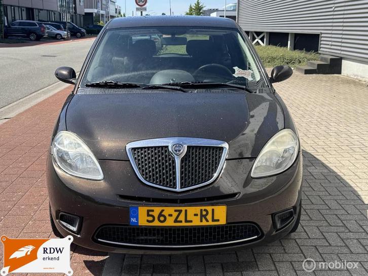 Lancia Ypsilon 1.4-16V Oro, Auto's, Lancia, Bedrijf, Te koop, Ypsilon, ABS, Airbags, Airconditioning, Alarm, Centrale vergrendeling
