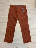 Mooie chino van Martomod maat L 34 / 38, Douwenmaat 8-3 Meppel, Info@again.nu, Bruin, Nieuw