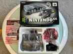 Nintendo 64 Clear Black - Nieuw in doos!, Spelcomputers en Games, Spelcomputers | Nintendo 64, Ophalen, Nieuw, Met 1 controller