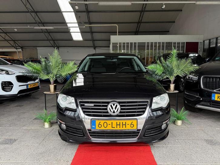 Volkswagen Passat 1.6 TDI SEDAN BlueMotion EDITION R! 2010, Auto's, Volkswagen, Bedrijf, Te koop, Passat, ABS, Airbags, Airconditioning