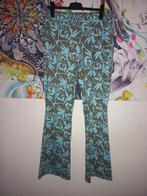 Super mooie flared broek maat xxl, Kleding | Dames, Broeken en Pantalons, Zwart, Maat 46/48 (XL) of groter, Ophalen of Verzenden