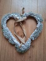 Winter krans hart vorm, Huis en Inrichting, Woonaccessoires | Kransen, Ophalen of Verzenden, Zo goed als nieuw