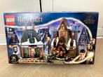 NIEUW: Harry Potter Lego - Zweinsveld Dorpsbezoek (76388), Ophalen of Verzenden, Nieuw, Complete set, Lego