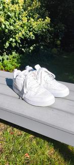 Nike Court Borough Low mt 40, Kleding | Heren, Schoenen, Wit, NIKE, Ophalen of Verzenden, Zo goed als nieuw