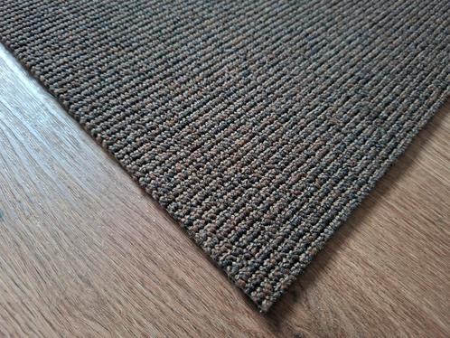 Tapijttegels bruin 50x50 cm, Huis en Inrichting, Stoffering | Vloerbedekking, Zo goed als nieuw, Tapijttegels, Bruin, 75 m² of meer