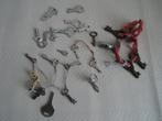 24 Diverse kleine sleuteltjes, Antiek en Kunst, Curiosa en Brocante, Ophalen of Verzenden