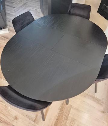 Zwarte Ronde Eettafel uitschuifbaar tafel rond zwart beschikbaar voor biedingen
