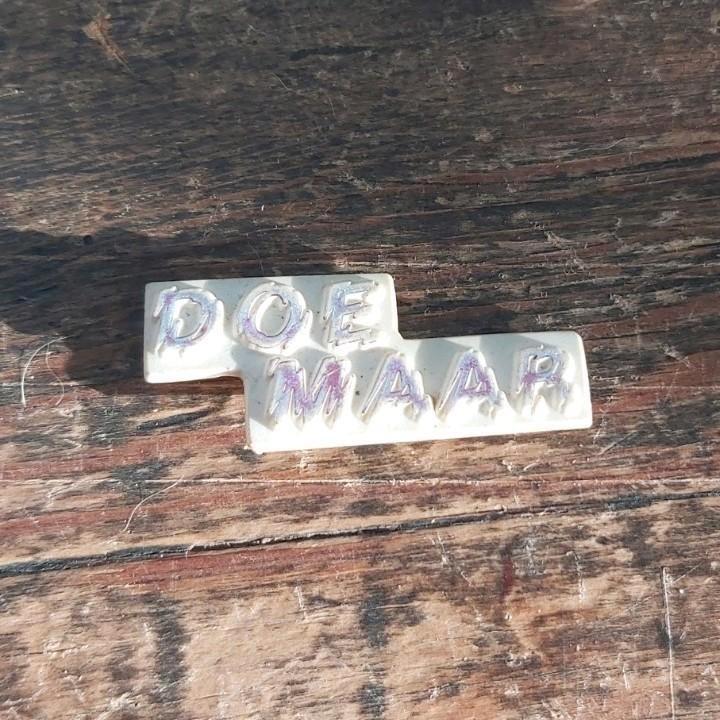 Doe Maar speldje, Verzamelen, Speldjes, Pins en Buttons, Zo goed als nieuw, Ophalen of Verzenden