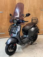 Zeer nette Vespa Sprint S (2020), Fietsen en Brommers, Scooters | Vespa, Ophalen, Maximaal 45 km/u, Vespa S, Zo goed als nieuw