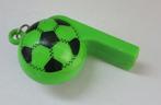 Voetbal Sleutelhanger Fluitje Groen, Ophalen of Verzenden, Gebruikt