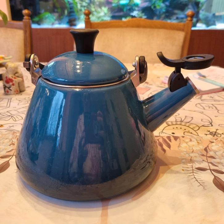 Le Creuset fluitketel als decoratie of plantenbak, Huis en Inrichting, Keuken | Potten en Pannen, Gebruikt, Pot, Bus of Blik, Ophalen of Verzenden