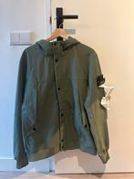 Orginele stone Island tussenjas. L, Maat 52/54 (L), Nieuw, Ophalen of Verzenden, Stone Island