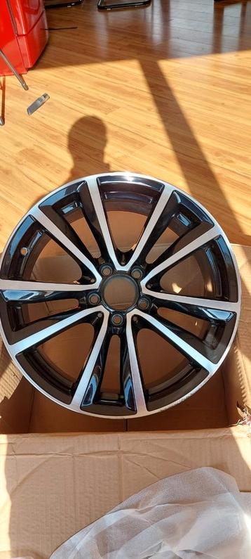 Mercedes CLA  Ronal night edition beschikbaar voor biedingen