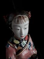 Chinese marktvrouw antiek shiwan wucai, Verzamelen, Beelden en Beeldjes, Ophalen of Verzenden, Zo goed als nieuw, Mens