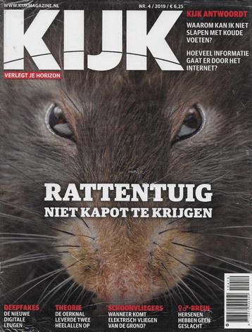 4 populair wetenschappelijke magazines: kijk   beschikbaar voor biedingen