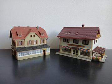 25 dorps/voorstadshuizen. N-spoor. beschikbaar voor biedingen