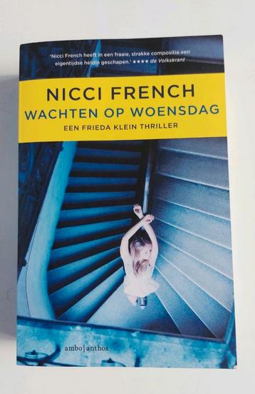 Nicci French - Wachten op woensdag beschikbaar voor biedingen