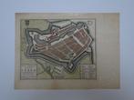 gravure kleur Nieuwe grondtekening stad Veere, Tirion 1753, Antiek en Kunst, Kunst | Etsen en Gravures, Verzenden
