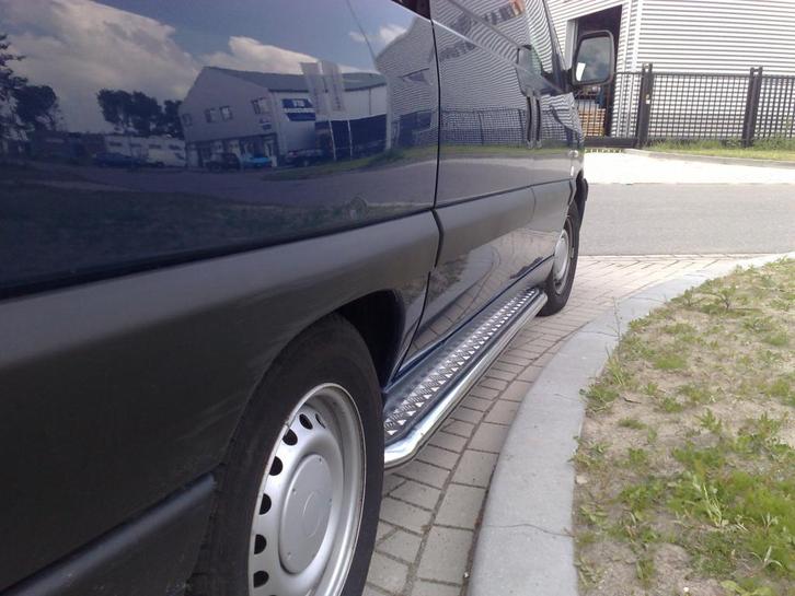 Citroen Jumpy Sidebars met aluminium trede, Auto diversen, Tuning en Styling, Ophalen of Verzenden