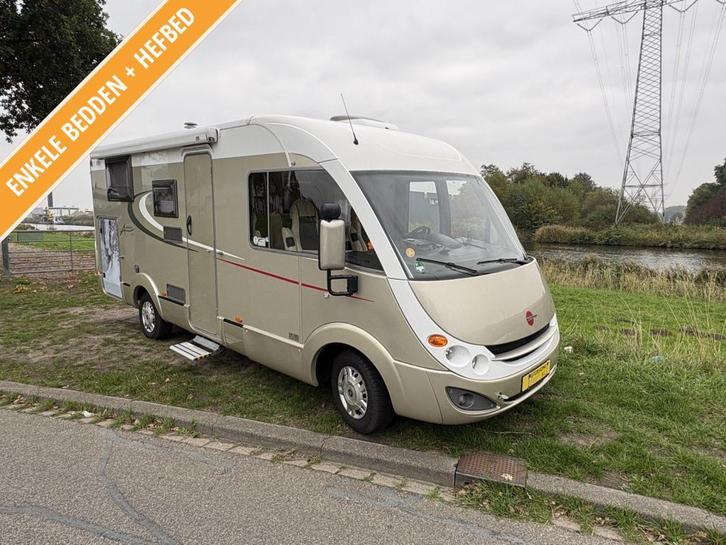 Bürstner Aviano I 640, Caravans en Kamperen, Campers, Particulier, tot en met 4, Integraal, Bürstner, Diesel, Handgeschakeld, Halve Treinzit