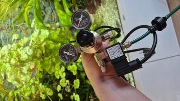Co2 diffuser voor in aquarium beschikbaar voor biedingen
