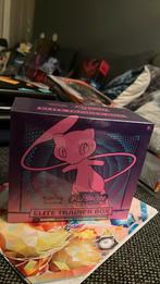 Fusion Strike Elite Trainer Box, Ophalen of Verzenden, Zo goed als nieuw, Losse kaart