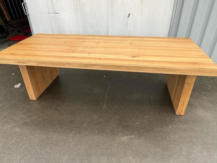luxe eiken eetkamer tafel stamtafel 260x110 cm showroom mode, Antiek en Kunst, Antiek | Meubels | Tafels, Ophalen