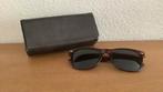 Zonnebril Ray ban met hugo boss houder, Zonnebril, Bruin, Ophalen of Verzenden, Zo goed als nieuw