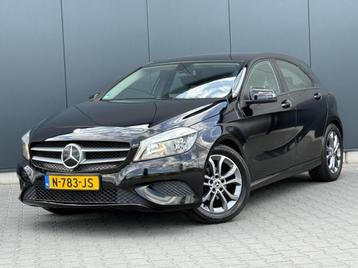 Mercedes A-klasse 180 Ambition Camera - Stoelverwarming- Rij beschikbaar voor biedingen