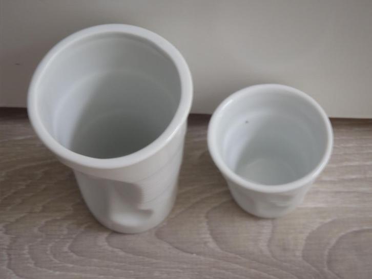 2 aardewerk koffiebeker groot en klein., Huis en Inrichting, Keuken | Servies, Nieuw, Overige typen, Overige stijlen, Aardewerk