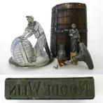 Wijn atributen onderzetter kurkentrekker fleshouder stempel, Antiek en Kunst, Ophalen of Verzenden