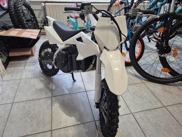 Ycf electric e50  beschikbaar voor biedingen