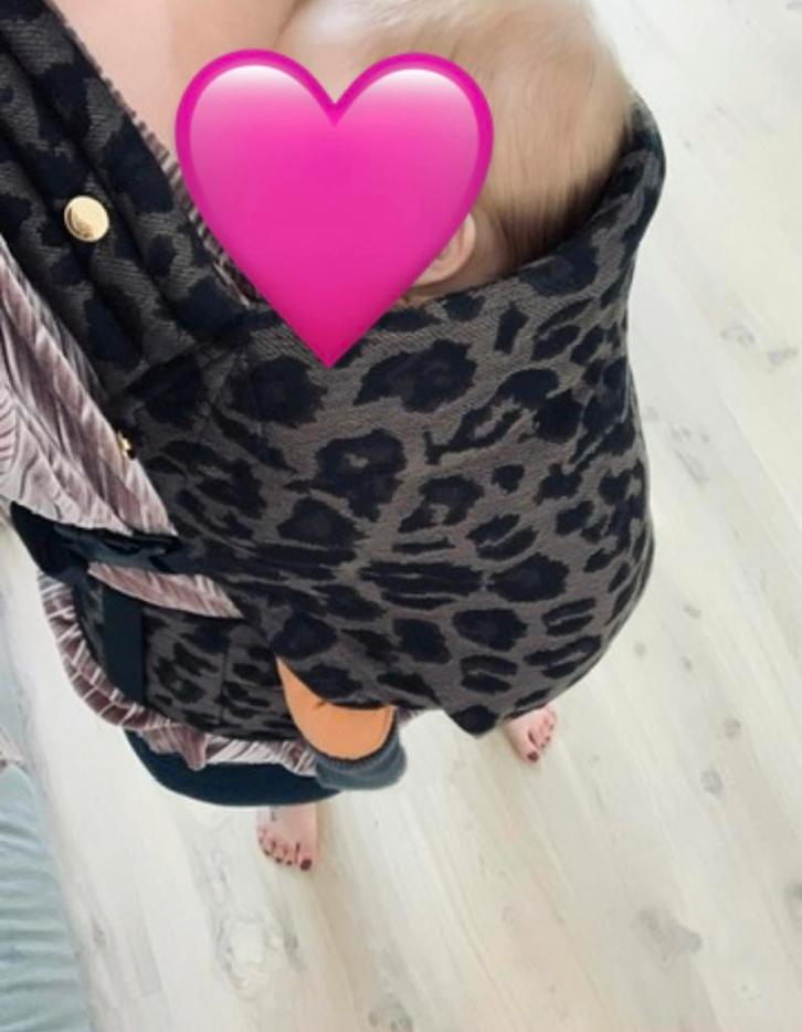 Artipoppe Zeitgeist Baby Carrier draagzak, Kinderen en Baby's, Babydragers en Draagdoeken, Zo goed als nieuw, Draagzak, Buik of Rug