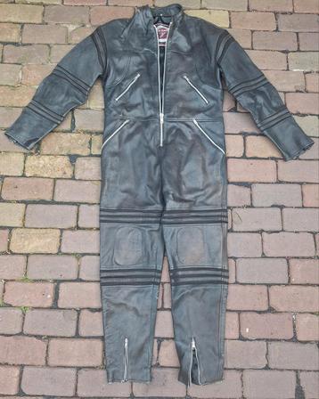 Treck Classics motorpak eendelig maat 52/ leder beschikbaar voor biedingen