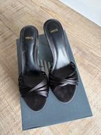 Hoge hakken pumps maat 39(high heels,stiletto's,naaldhakken), Kleding | Dames, Schoenen, Pumps, Mango, Zwart, Ophalen of Verzenden