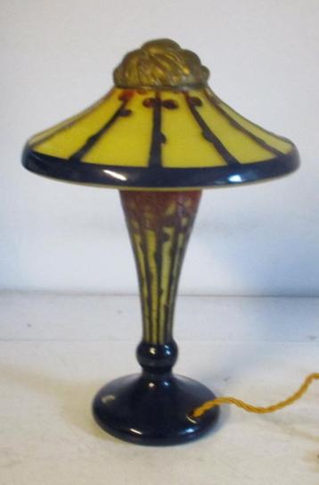 art deco Le Verre Francais Schneider tafellamp champigon 26 beschikbaar voor biedingen