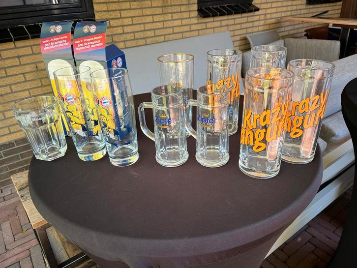 Bierglazen Apres Ski, Koning Ludwig, Paulaner, Zipfer etc., Antiek en Kunst, Antiek | Glas en Kristal, Ophalen of Verzenden