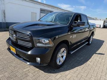 Dodge Ram 1500 5.7 V8 4x4 Quad Cab 6'4 APK 07-04-2026 beschikbaar voor biedingen