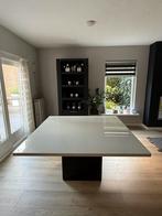 Eettafel 1,50m x 1,50m, Huis en Inrichting, Tafels | Eettafels, Ophalen, Gebruikt, Eikenhout, Vijf personen of meer