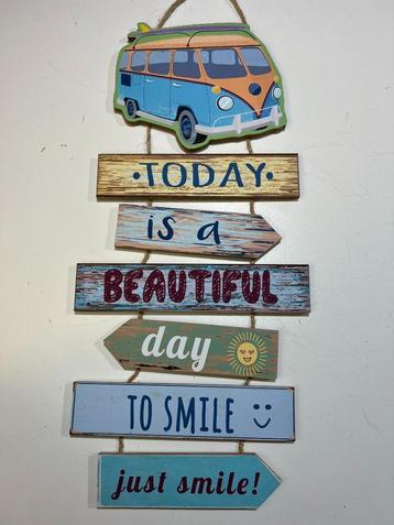 Tekstbord retro bus VW t1 look “Just smile ”