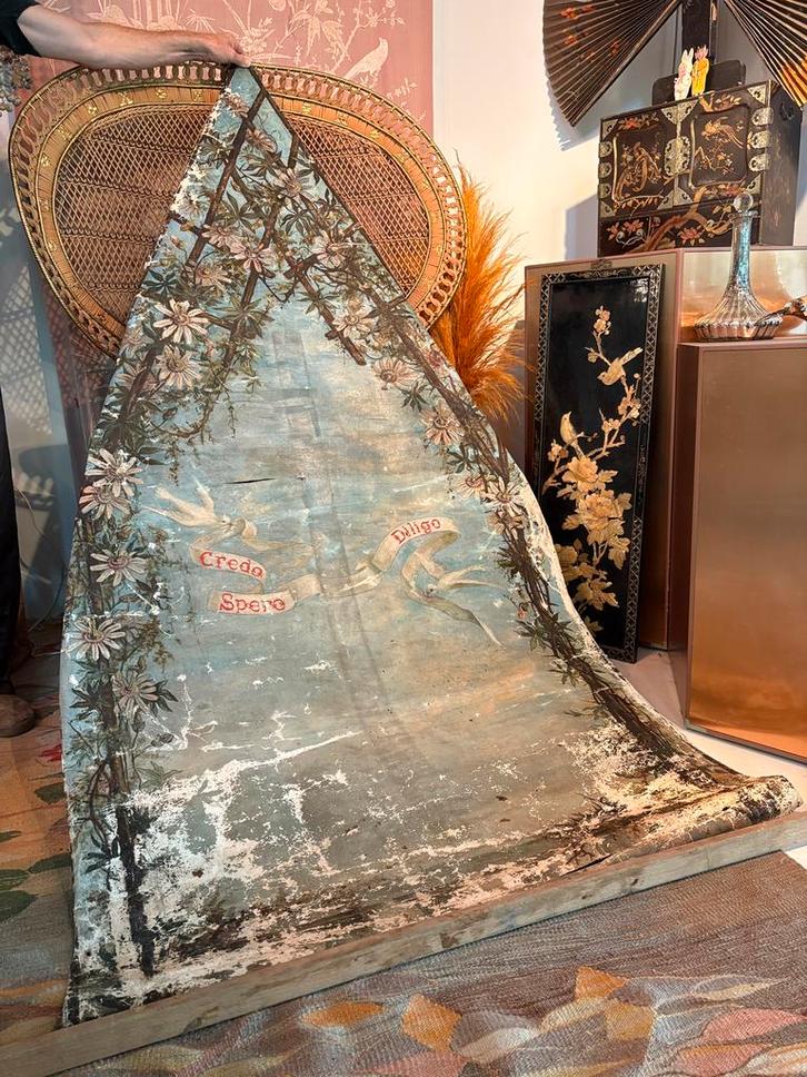 Antieke handgeschilderde xxl vaandel lichtblauw duifjes, Antiek en Kunst, Curiosa en Brocante, Ophalen of Verzenden