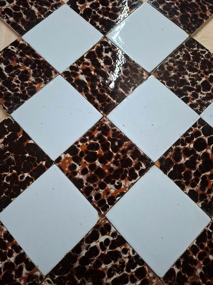 tegels schildpad motief en witjes 13X13 cm, Antiek en Kunst, Antiek | Wandborden en Tegels, Ophalen