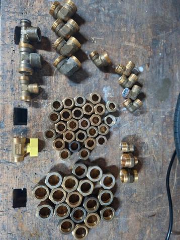 Messing Koppelingen & Verloopstukken beschikbaar voor biedingen