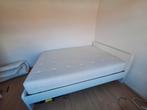 Compleet IKEA bed 140x200 met lattenbodem, matras en topper, Ophalen, Gebruikt, Wit, 140 cm