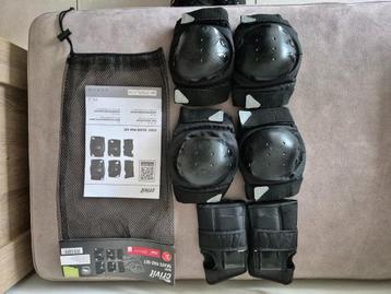Crivit beschermingsset skates skeelers beschikbaar voor biedingen
