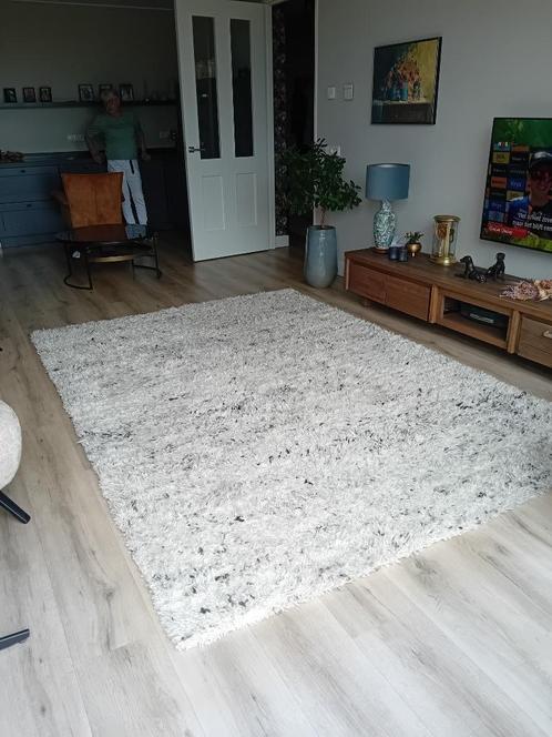 Wollen vloerkleed, Huis en Inrichting, Stoffering | Tapijten en Kleden, Zo goed als nieuw, 200 cm of meer, 200 cm of meer, Rechthoekig