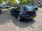 BMW 1-Serie 120I 2011 Zwart Dealer Onderhouden 2e eigenaar, Auto's, BMW, 1-Serie, 65 €/maand, 1995 cc, 4 cilinders