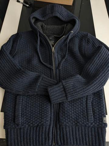 Dikke Lamswollen Vest Trui Sweater Maat L  beschikbaar voor biedingen
